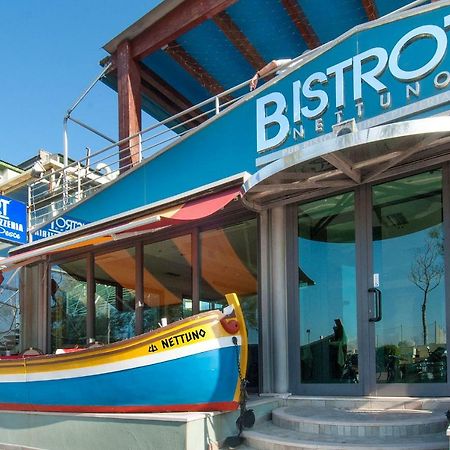 Hotel Nettuno Cattolica Buitenkant foto